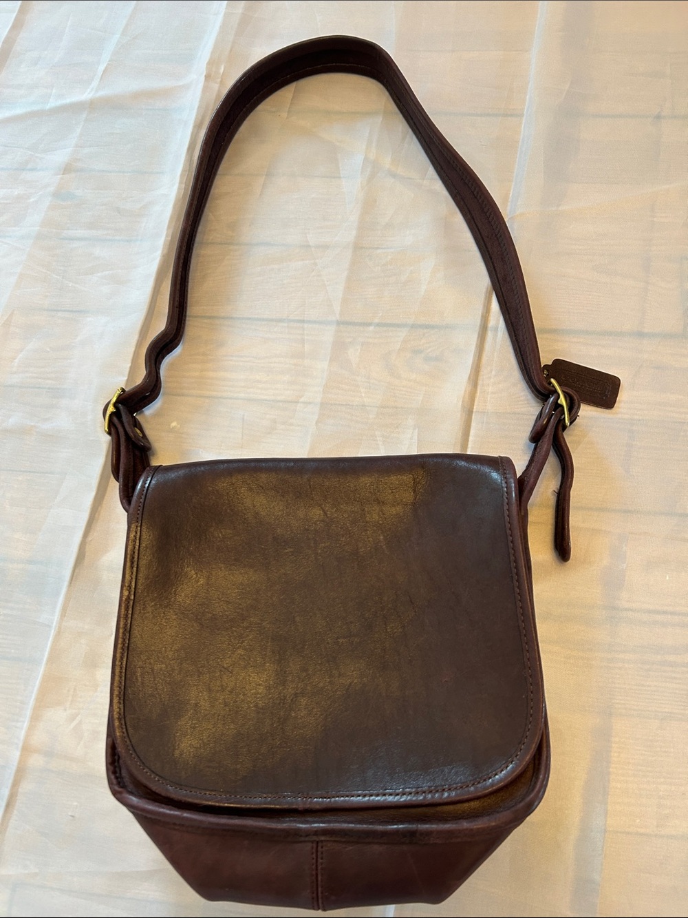 Coach Dark Brown Leather Messenger Shoulder Bag